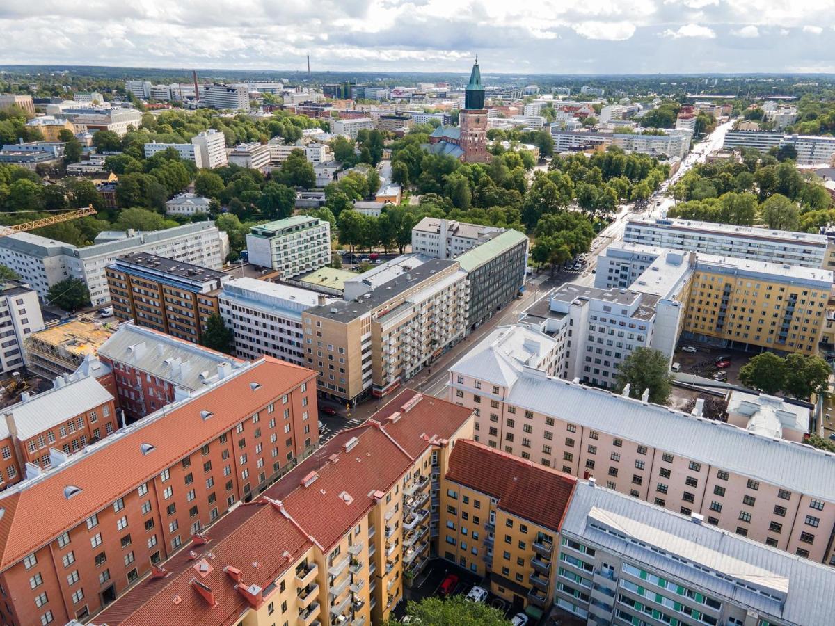 Excellent Downtown Location With Parking Option Appartement Turku Buitenkant foto