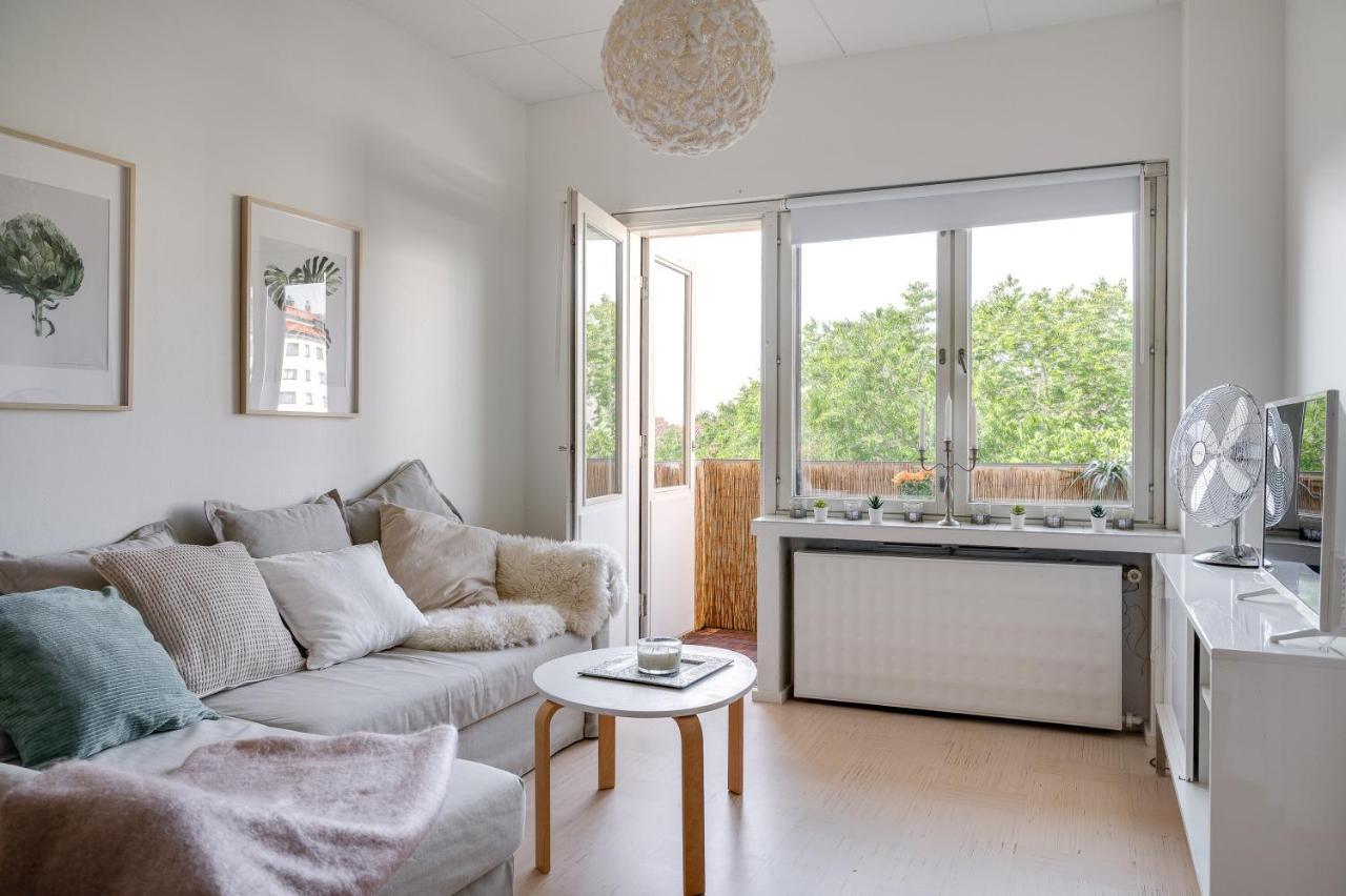 Excellent Downtown Location & City Rooftop Views Turku Buitenkant foto